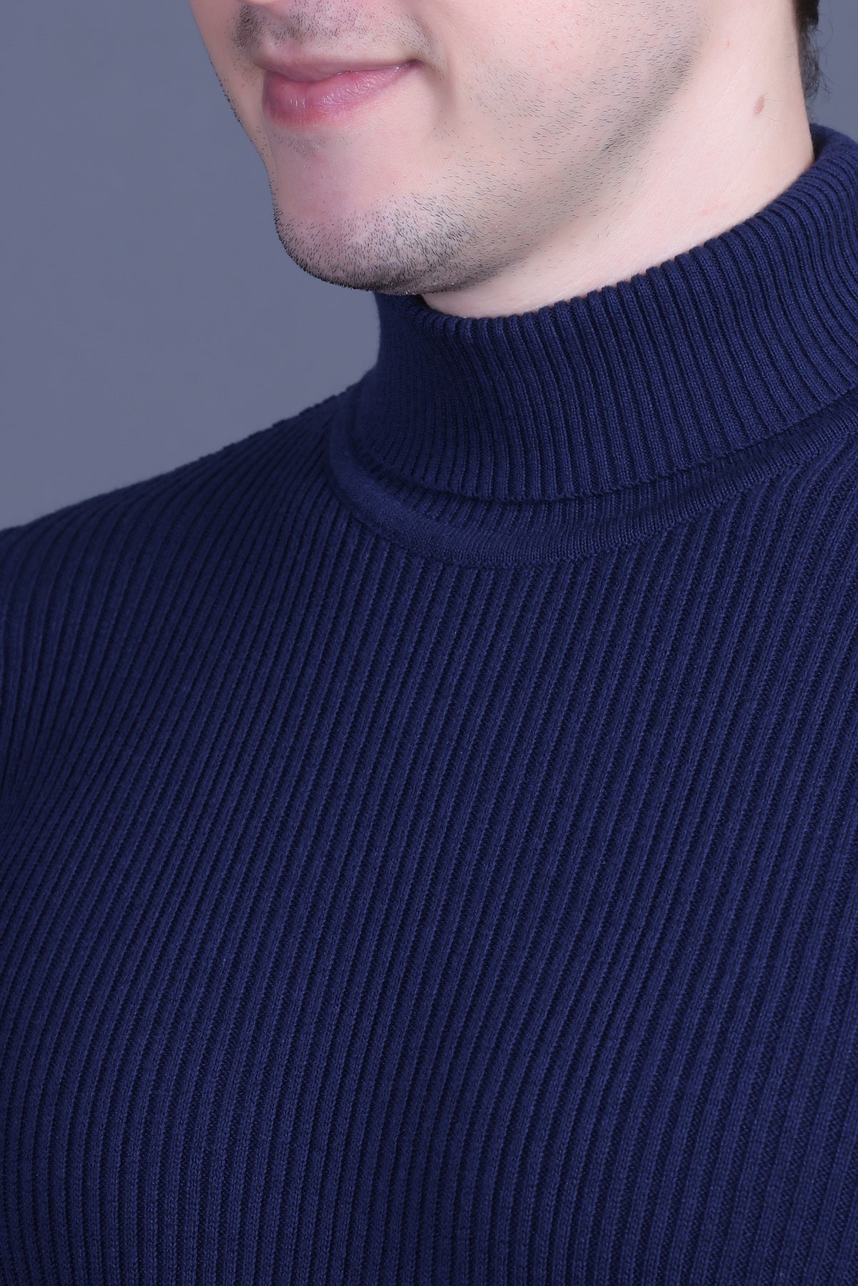 Ribbed Round neck sweater