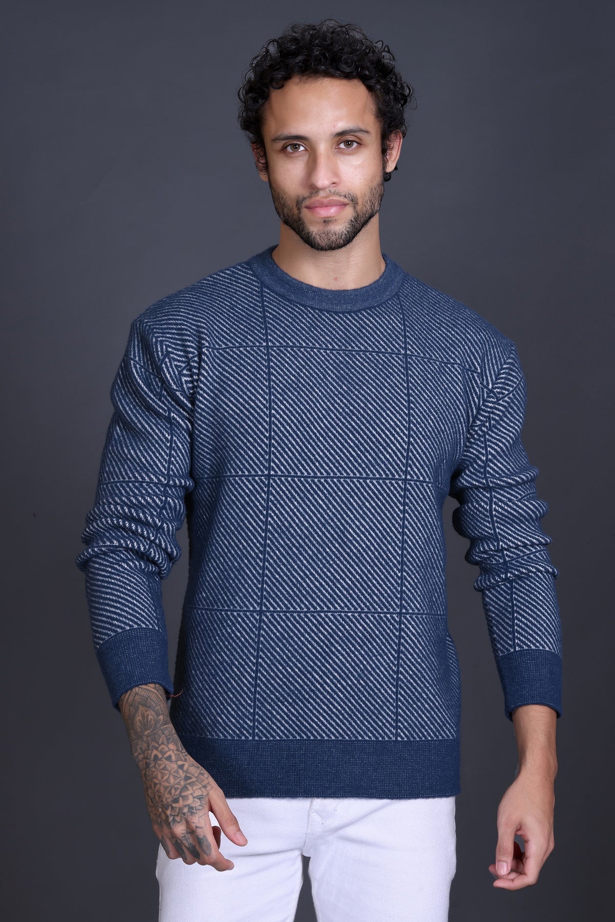 Men's Sweaters Winter wear Branded Round Neck Full Sleeve Woolen Knitted Pullover