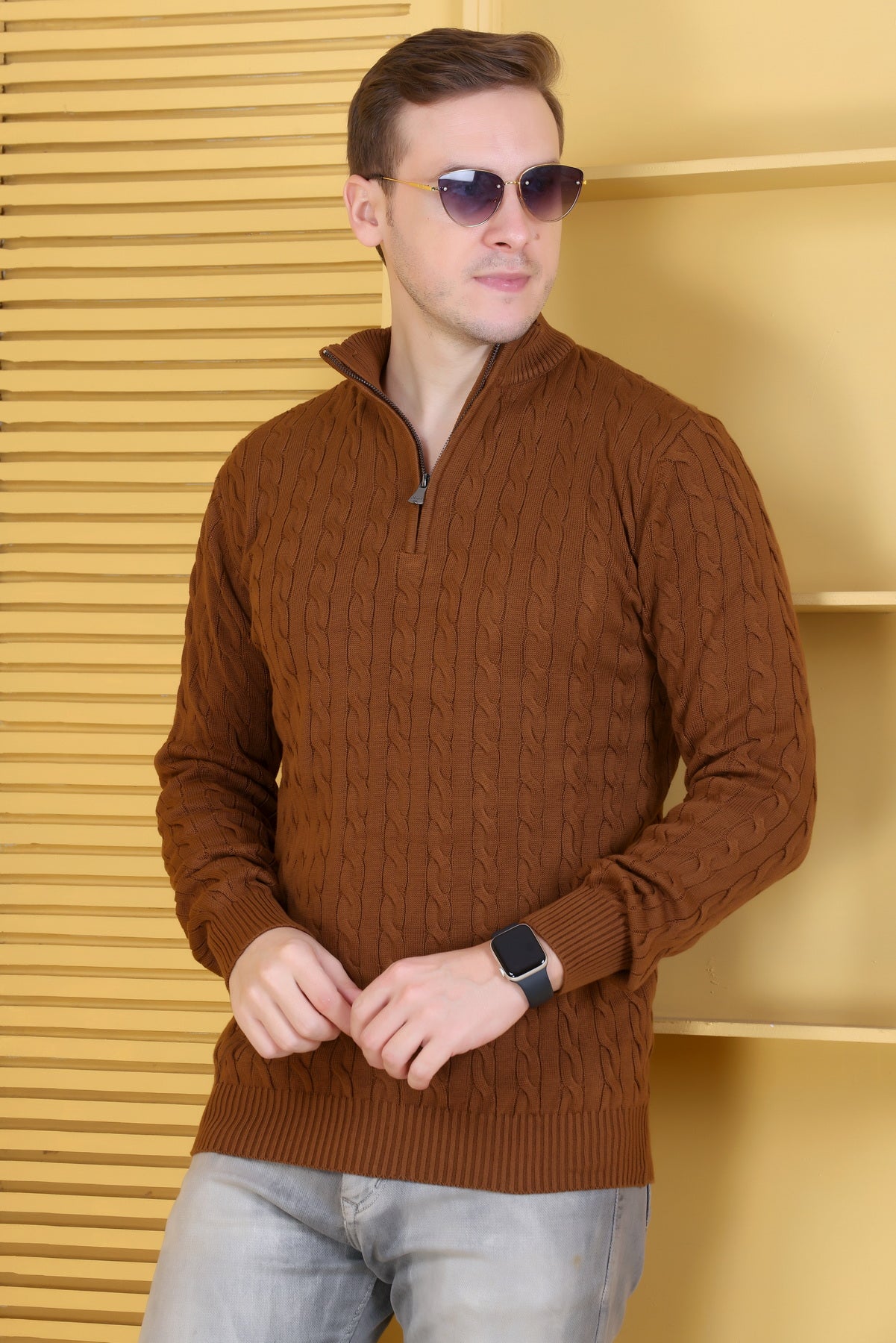 Men Solid Collared Neck Brown Sweater