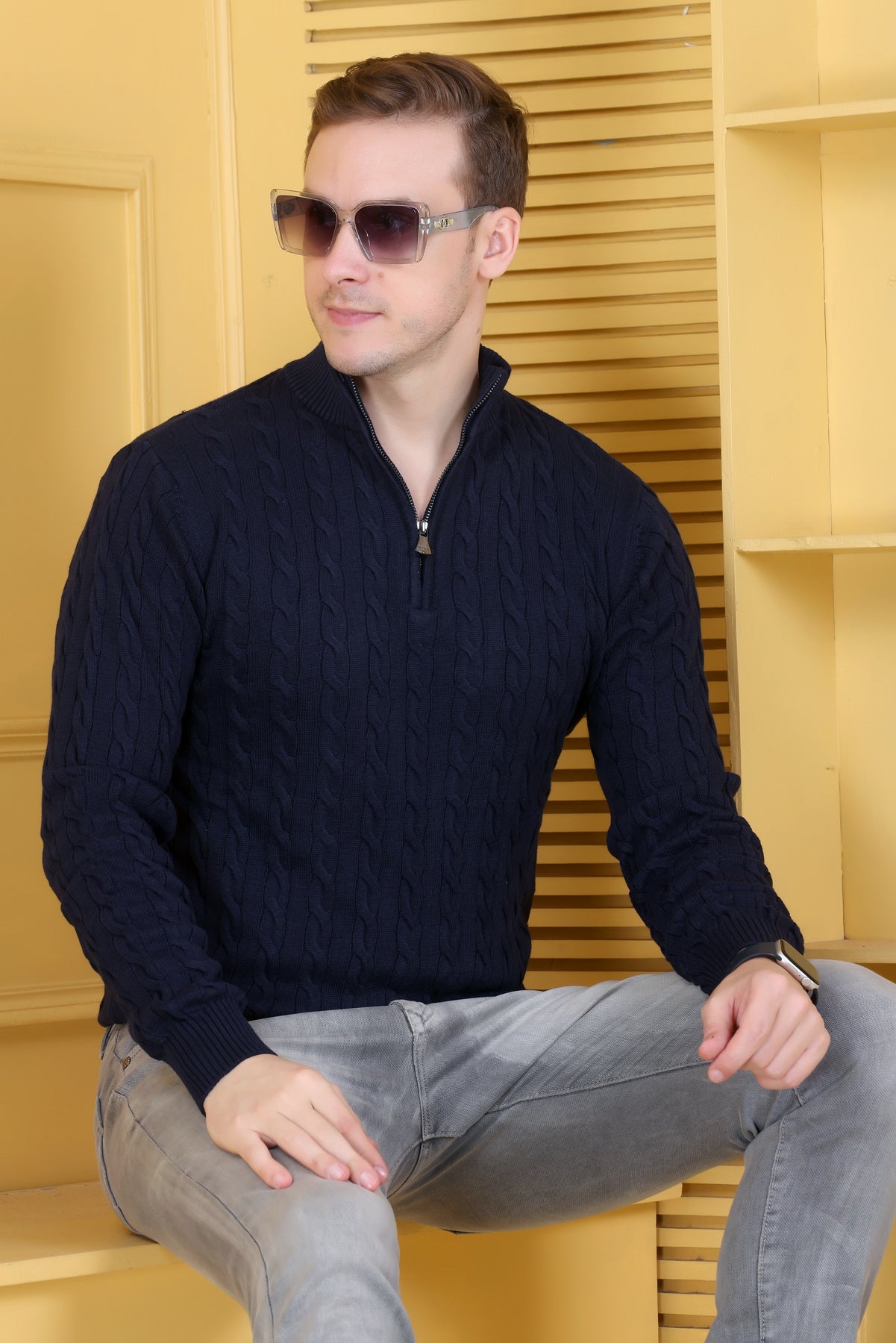 Men Solid Collared Neck Navy Sweater