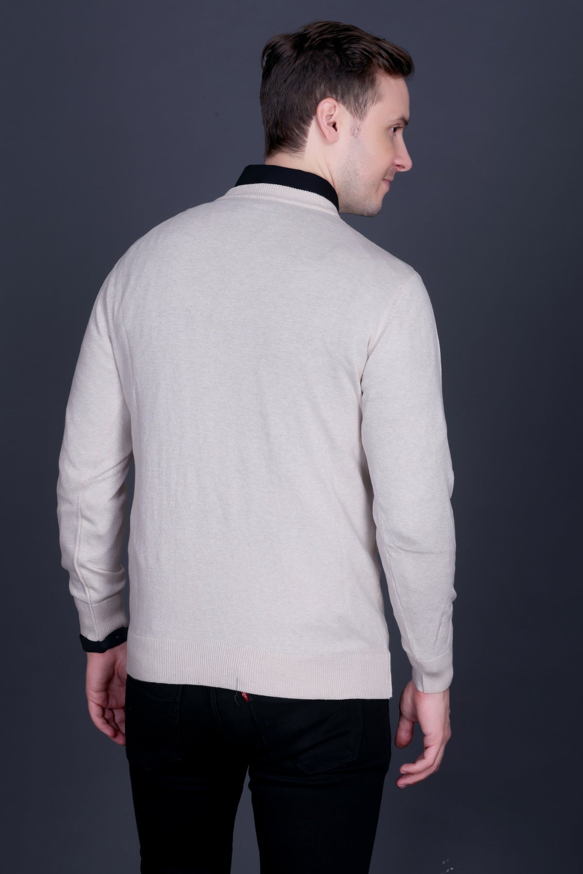Men’s Solid Beige Knit Sweater