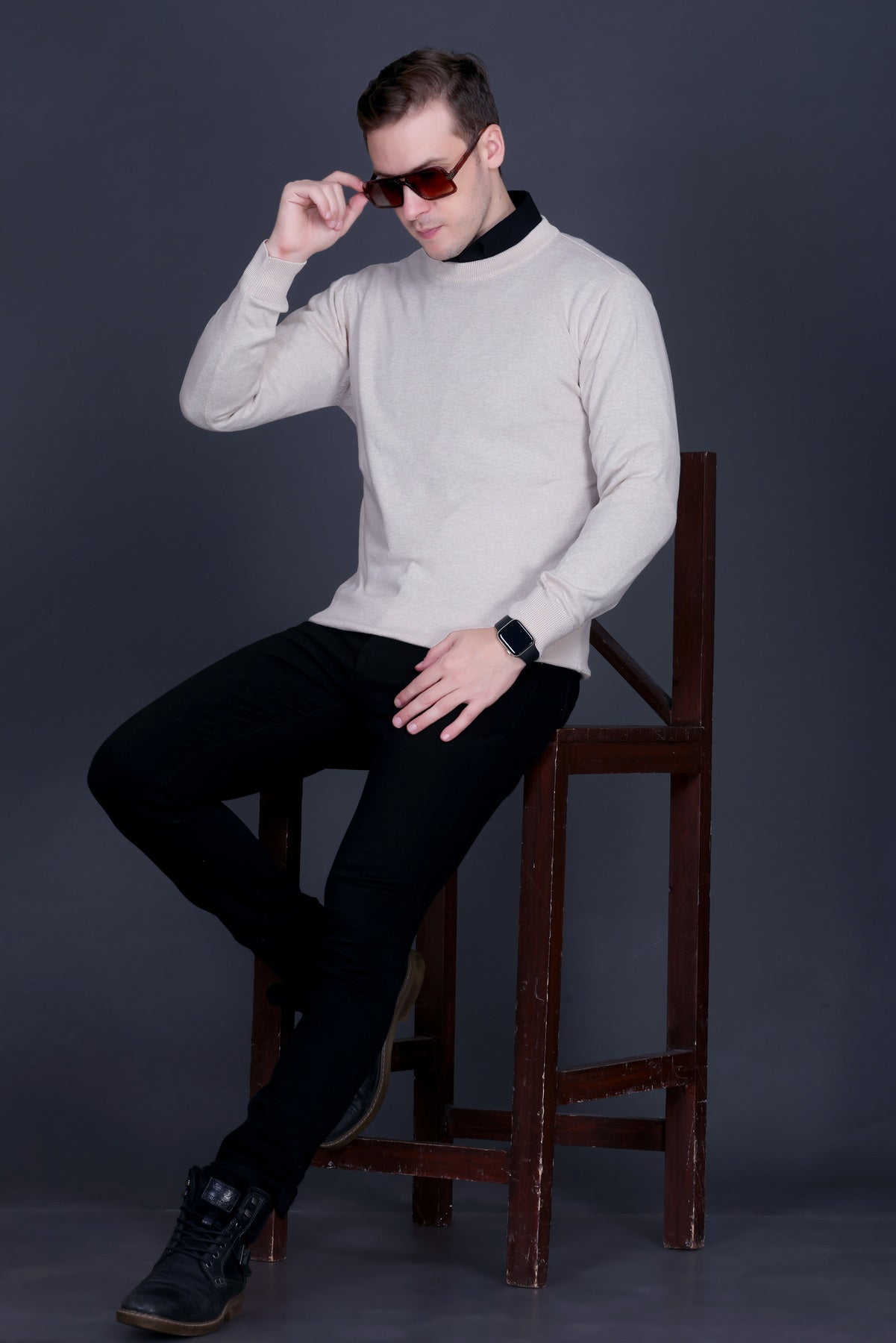 Men’s Solid Beige Knit Sweater