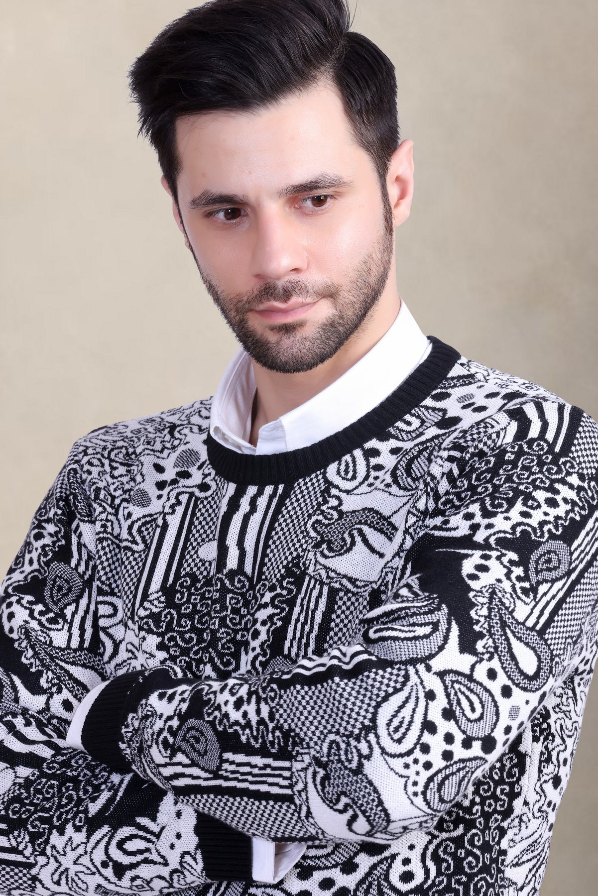 Men’s Black Jacquard Winter Sweater