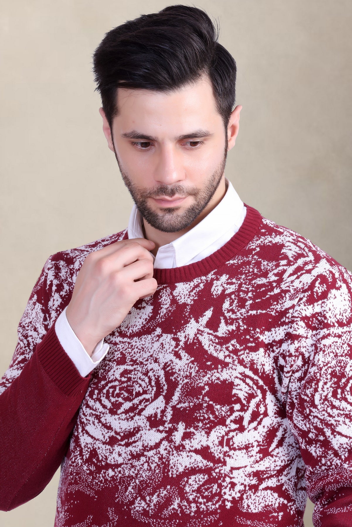 Red & White Rose Jacquard Men’s Sweater