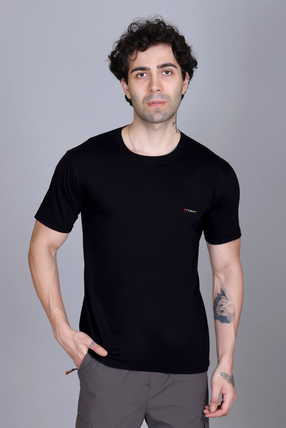 Sleek black t-shirt made with top tier fabric available at decent.in