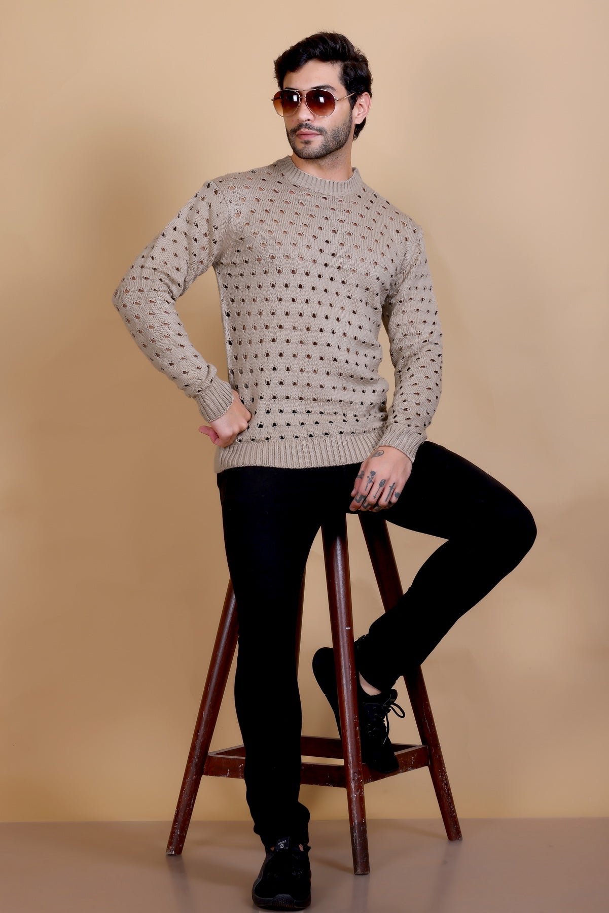 Men Round Neck Camel Sweater